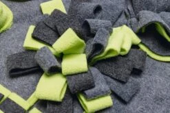 Beeztees Snuffelmat Flora - Hondenspeelgoed - Pluche - 70x45x7 Cm -Hondenbenodigdheden Webimage 0619913 det4