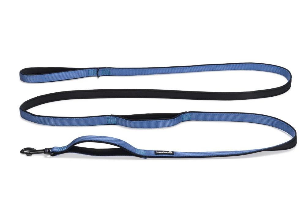 Beeztees Parinca Premium - Hondenriem - Nylon - Blauw - 300 Cm X 20 Mm 3 Beeztees Parinca Premium - Hondenriem - Nylon - Blauw - 300 Cm X 20 Mm